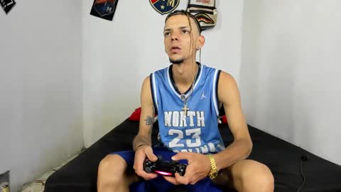 johan_and_antonella online show from 23, 1, 2025