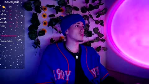 Snapshot of johan_parker222 chatting on 26, 9, 2025 johan_parker222 online show from 26, 9, 2025