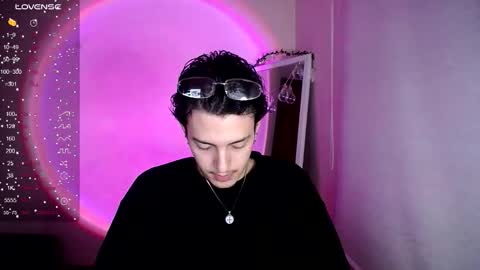 Snapshot of johan_parker222 chatting on 14, 2, 2026 johan_parker222 online show from 14, 2, 2026