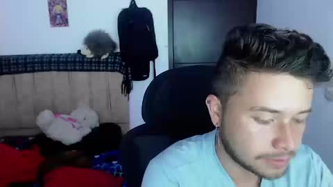 JOHAN independient model online show from 23, 9, 2025