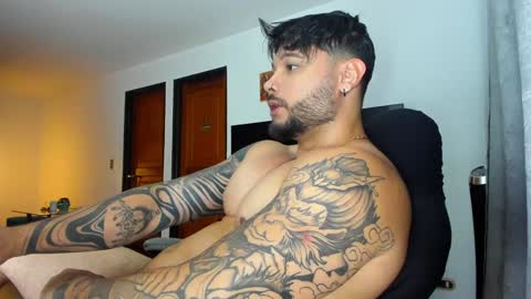 Snapshot of johatsu chatting on 16, 12, 2024 King - online show from 16, 12, 2024