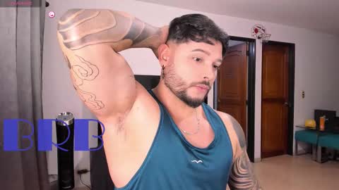 Snapshot of johatsu chatting on 21, 9, 2025 King - online show from 21, 9, 2025