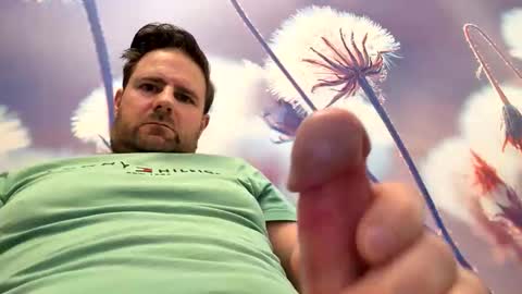 Snapshot of john281985 chatting on 26, 4, 2026 john281985 online show from 26, 4, 2026