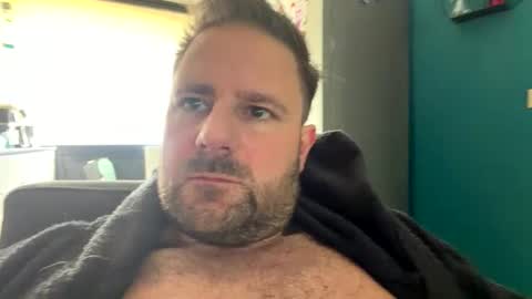 Snapshot of john281985 chatting on 10, 5, 2026 john281985 online show from 10, 5, 2026