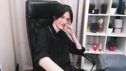 john__strong online show from 7, 6, 2026