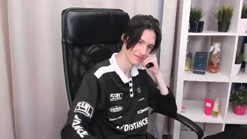 john__strong online show from 21, 6, 2026