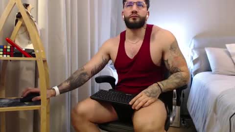 Snapshot of johnklleyn chatting on 9, 7, 2026 john online show from 9, 7, 2026