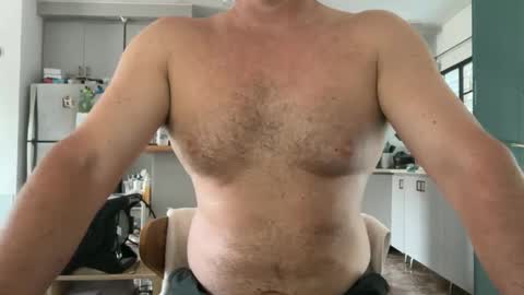 Johnny Blue Eyes online show from 12, 10, 2025