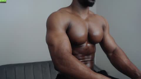 Snapshot of johnnydolce50 chatting on 17, 2, 2025 MASTER OF SUBS BETA SLAVES online show from 17, 2, 2025