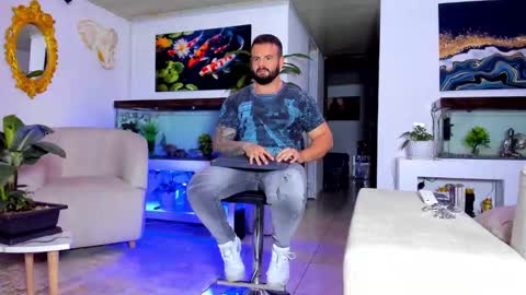 JOHNNY online show from 9, 3, 2025