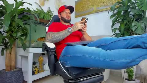 JOHNNY online show from 6, 5, 2026
