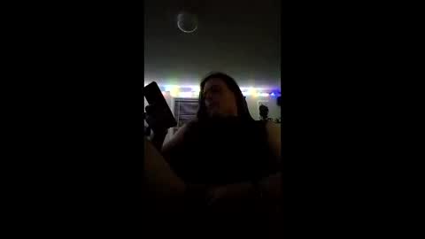 johnnylion16 online show from 30, 4, 2026