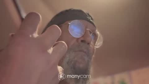 johnnyshung1 online show from 30, 12, 2024