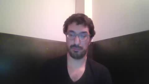 Snapshot of johnparis7575 chatting on 14, 1, 2025 Johnfrench online show from 14, 1, 2025