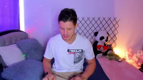 johnycooper08 online show from 21, 7, 2026