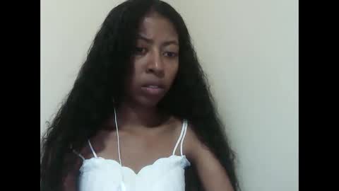 joliekah27 online show from 10, 4, 2026