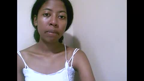 joliekah27 online show from 24, 4, 2026