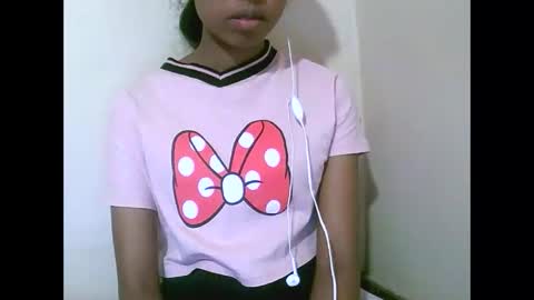 joliekah27 online show from 30, 4, 2026