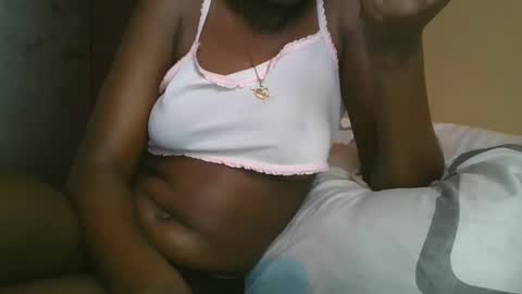 jollynabeb online show from 4, 12, 2025