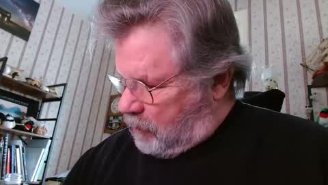 joncpics online show from 4, 12, 2024