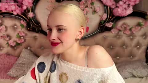 Snapshot of jonnienita chatting on 22, 3, 2026 Alice online show from 22, 3, 2026