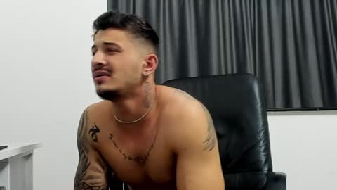 Snapshot of jonnyporn1 chatting on 16, 1, 2025 jonnyporn1 online show from 16, 1, 2025