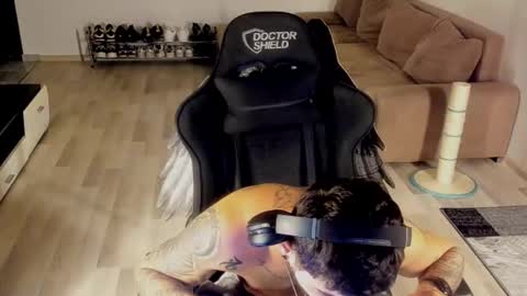 Snapshot of jonnyporn1 chatting on 16, 12, 2025 jonnyporn1 online show from 16, 12, 2025