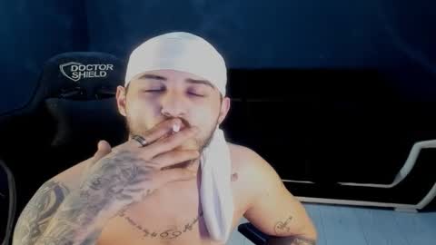 Snapshot of jonnyporn1 chatting on 3, 3, 2026 jonnyporn1 online show from 3, 3, 2026