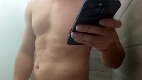 Snapshot of jorgelatino1919 chatting on 22, 2, 2026 jorgelatino1919 online show from 22, 2, 2026