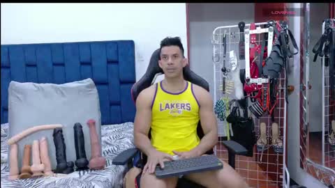 jose_rumbero91 online show from 4, 5, 2026