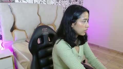 Joselyn  online show from 25, 3, 2026