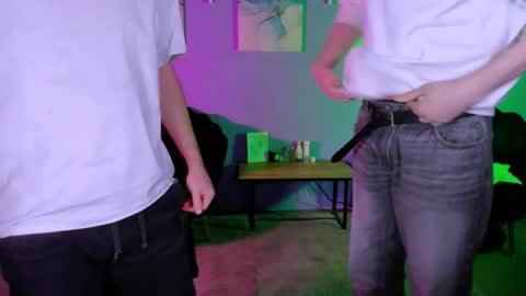 joseph_bear_ online show from 29, 4, 2026