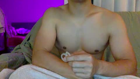 joshasian0713 online show from 2, 10, 2025