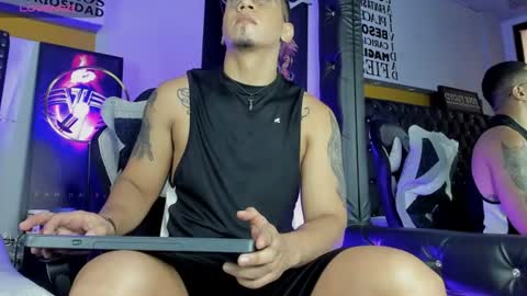 joshmiller___ online show from 25, 7, 2026