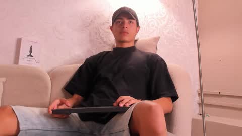 Snapshot of joshrashford chatting on 17, 10, 2025 Josh Rashford online show from 17, 10, 2025