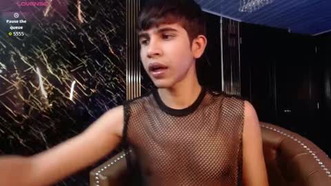 joshua_saenz_ online show from 5, 5, 2026