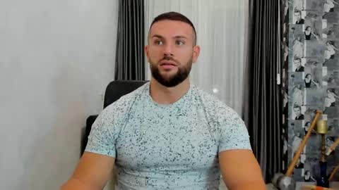 joshuamuscle69 online show from 5, 3, 2025