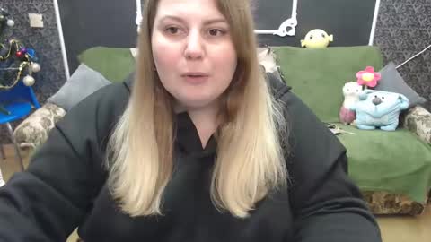 josiesun771 online show from 15, 12, 2024