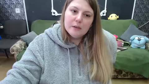 josiesun771 online show from 24, 2, 2025