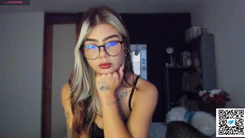 Snapshot of jossephine_ chatting on 11, 1, 2025 josephine   independent model    online show from 11, 1, 2025