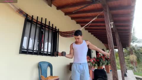 Im Jouliano online show from 13, 2, 2026