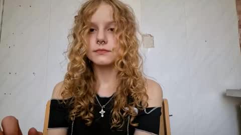 Snapshot of jovancape chatting on 10, 3, 2026 Kira online show from 10, 3, 2026