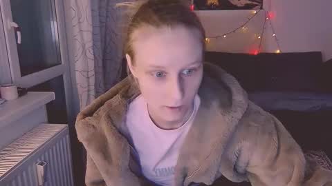 joy_keys online show from 18, 2, 2025