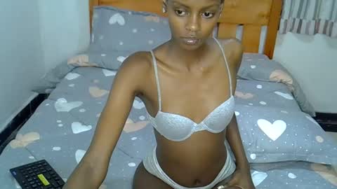 joyous_kay online show from 28, 10, 2025