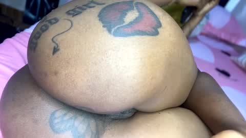 Butterflyass online show from 23, 1, 2025