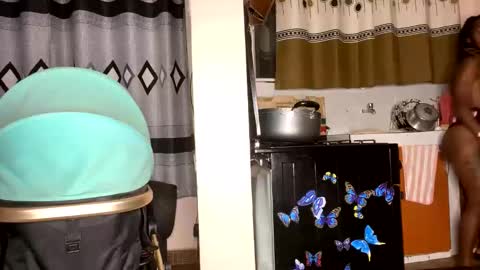 Butterflyass online show from 7, 10, 2025