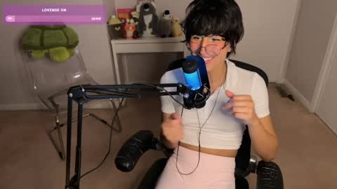 Snapshot of joystickjackie chatting on 3, 12, 2024 Jackie Joy online show from 3, 12, 2024