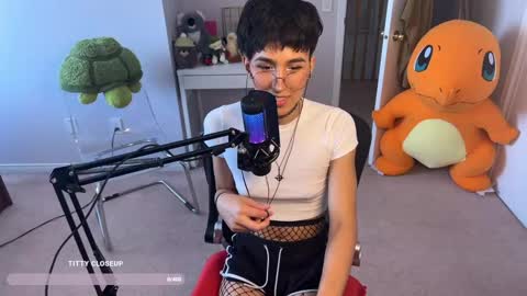 Snapshot of joystickjackie chatting on 11, 9, 2025 Jackie Joy online show from 11, 9, 2025