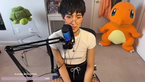 Snapshot of joystickjackie chatting on 14, 1, 2026 Jackie Joy online show from 14, 1, 2026