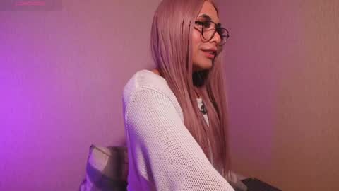 Danae online show from 15, 5, 2026